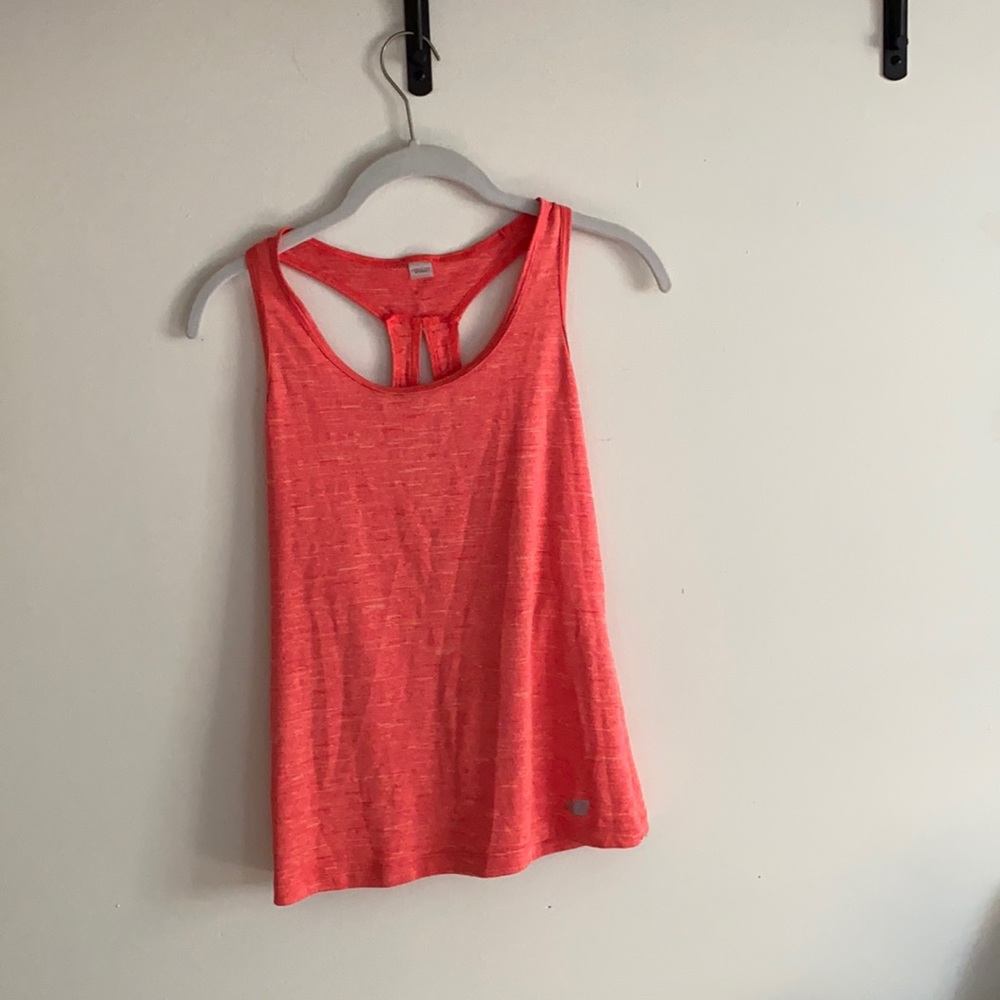 Women’s New Balance tank top